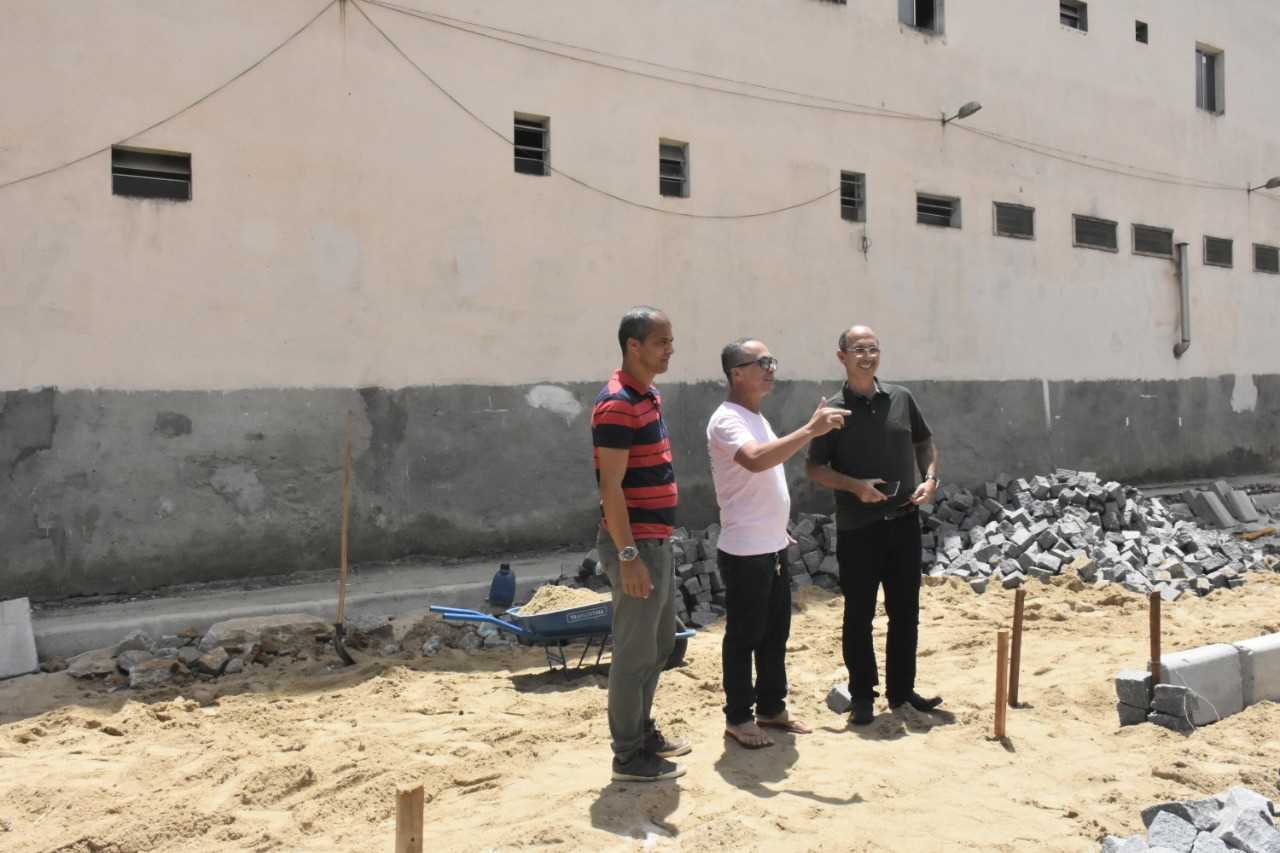 Camacã: Prefeitura inicia o calçamento no novo acesso da Travessa Carlos Gomes